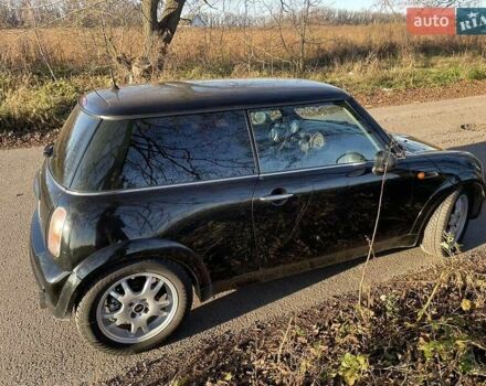 Чорний Міні Hatch, об'ємом двигуна 1.6 л та пробігом 343 тис. км за 3800 $, фото 2 на Automoto.ua