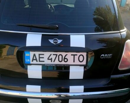 Черный Мини Hatch, объемом двигателя 1.6 л и пробегом 230 тыс. км за 4500 $, фото 2 на Automoto.ua