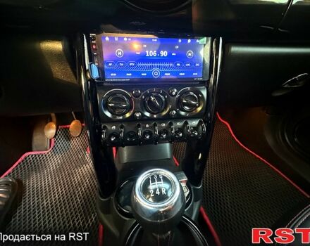 Черный Мини Hatch, объемом двигателя 1.6 л и пробегом 210 тыс. км за 5500 $, фото 10 на Automoto.ua