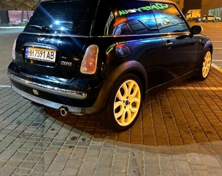 Черный Мини Hatch, объемом двигателя 1.6 л и пробегом 0 тыс. км за 5900 $, фото 1 на Automoto.ua