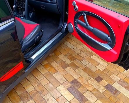 Черный Мини Hatch, объемом двигателя 1.6 л и пробегом 230 тыс. км за 4300 $, фото 6 на Automoto.ua