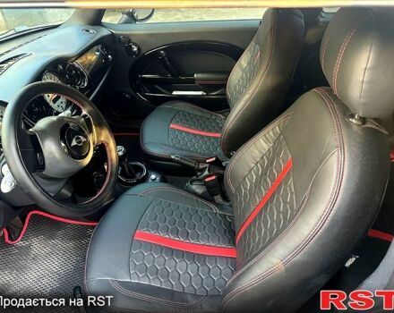 Черный Мини Hatch, объемом двигателя 1.6 л и пробегом 210 тыс. км за 5500 $, фото 9 на Automoto.ua