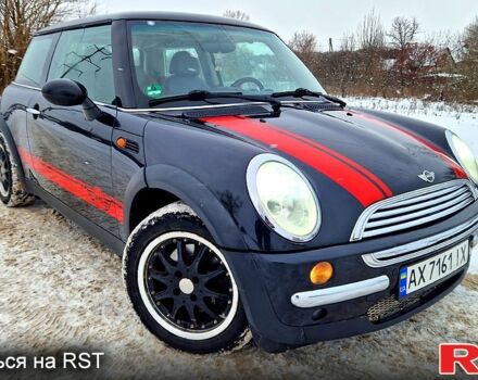 Черный Мини Hatch, объемом двигателя 1.6 л и пробегом 230 тыс. км за 5450 $, фото 2 на Automoto.ua