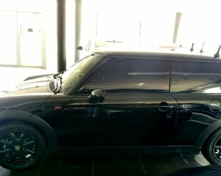 Черный Мини Hatch, объемом двигателя 1.6 л и пробегом 200 тыс. км за 3500 $, фото 6 на Automoto.ua