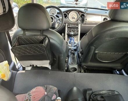 Чорний Міні Hatch, об'ємом двигуна 1.6 л та пробігом 267 тис. км за 2800 $, фото 2 на Automoto.ua