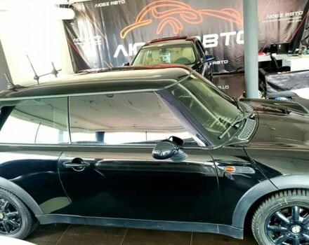 Черный Мини Hatch, объемом двигателя 1.6 л и пробегом 200 тыс. км за 3500 $, фото 7 на Automoto.ua