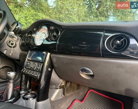 Чорний Міні Hatch, об'ємом двигуна 1.6 л та пробігом 224 тис. км за 4500 $, фото 41 на Automoto.ua