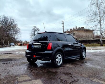 Чорний Міні Hatch, об'ємом двигуна 1.6 л та пробігом 190 тис. км за 4000 $, фото 4 на Automoto.ua