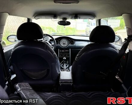 Чорний Міні Hatch, об'ємом двигуна 1.4 л та пробігом 174 тис. км за 4500 $, фото 3 на Automoto.ua
