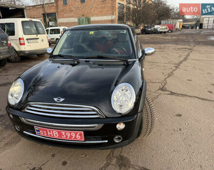 Чорний Міні Hatch, об'ємом двигуна 1.6 л та пробігом 206 тис. км за 5200 $, фото 2 на Automoto.ua
