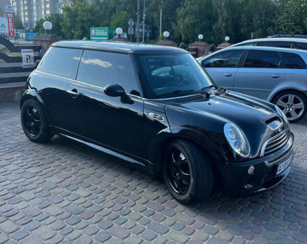 Чорний Міні Hatch, об'ємом двигуна 1.6 л та пробігом 180 тис. км за 4550 $, фото 1 на Automoto.ua