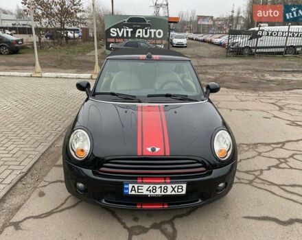 Чорний Міні Hatch, об'ємом двигуна 1.6 л та пробігом 141 тис. км за 9999 $, фото 1 на Automoto.ua