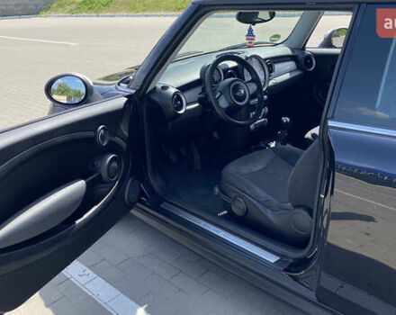 Черный Мини Hatch, объемом двигателя 1.4 л и пробегом 235 тыс. км за 4000 $, фото 27 на Automoto.ua