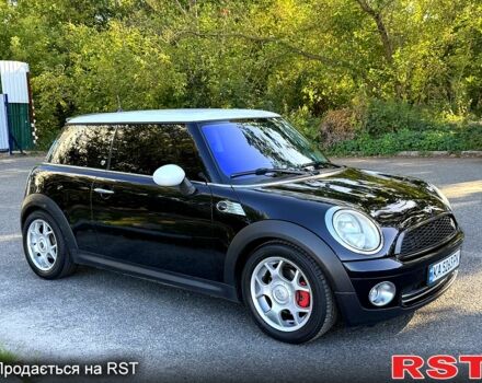 Черный Мини Hatch, объемом двигателя 1.4 л и пробегом 175 тыс. км за 6500 $, фото 4 на Automoto.ua