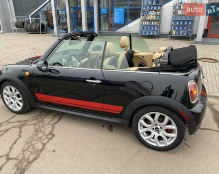Чорний Міні Hatch, об'ємом двигуна 1.6 л та пробігом 141 тис. км за 9999 $, фото 8 на Automoto.ua