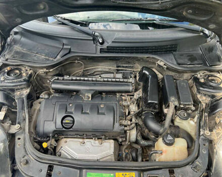 Черный Мини Hatch, объемом двигателя 1.4 л и пробегом 235 тыс. км за 4000 $, фото 18 на Automoto.ua