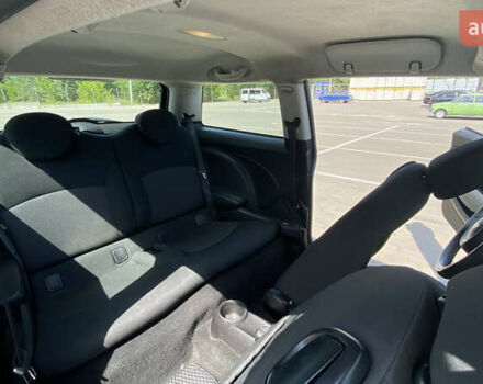 Черный Мини Hatch, объемом двигателя 1.4 л и пробегом 235 тыс. км за 4000 $, фото 26 на Automoto.ua