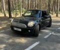 Черный Мини Hatch, объемом двигателя 1.6 л и пробегом 230 тыс. км за 6000 $, фото 1 на Automoto.ua