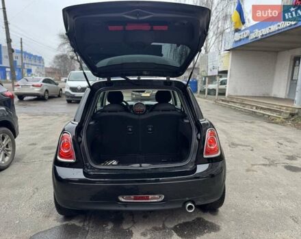Черный Мини Hatch, объемом двигателя 1.6 л и пробегом 249 тыс. км за 12000 $, фото 29 на Automoto.ua