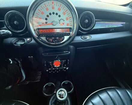 Чорний Міні Hatch, об'ємом двигуна 1.6 л та пробігом 120 тис. км за 6500 $, фото 32 на Automoto.ua