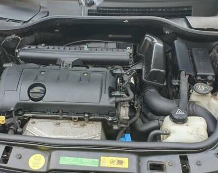 Чорний Міні Hatch, об'ємом двигуна 1.6 л та пробігом 201 тис. км за 6200 $, фото 11 на Automoto.ua