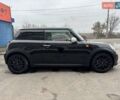 Черный Мини Hatch, объемом двигателя 1.6 л и пробегом 249 тыс. км за 12000 $, фото 1 на Automoto.ua