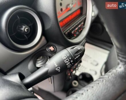 Черный Мини Hatch, объемом двигателя 1.6 л и пробегом 249 тыс. км за 12000 $, фото 13 на Automoto.ua