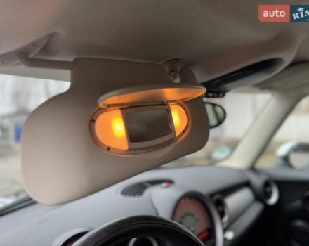 Черный Мини Hatch, объемом двигателя 1.6 л и пробегом 249 тыс. км за 12000 $, фото 24 на Automoto.ua