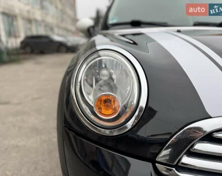 Черный Мини Hatch, объемом двигателя 1.6 л и пробегом 249 тыс. км за 12000 $, фото 51 на Automoto.ua