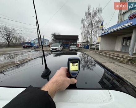 Черный Мини Hatch, объемом двигателя 1.6 л и пробегом 249 тыс. км за 12000 $, фото 88 на Automoto.ua