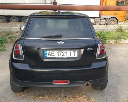 Чорний Міні Hatch, об'ємом двигуна 1.6 л та пробігом 201 тис. км за 6200 $, фото 3 на Automoto.ua