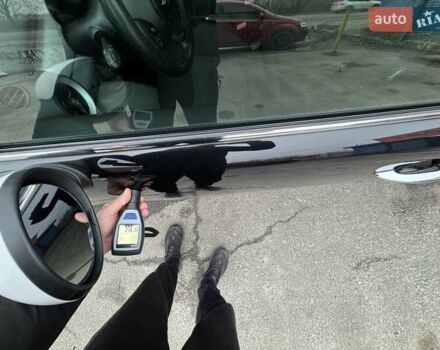 Черный Мини Hatch, объемом двигателя 1.6 л и пробегом 249 тыс. км за 12000 $, фото 84 на Automoto.ua