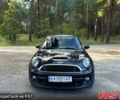 Чорний Міні Hatch, об'ємом двигуна 1.6 л та пробігом 146 тис. км за 10500 $, фото 1 на Automoto.ua