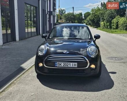 Черный Мини Hatch, объемом двигателя 1.5 л и пробегом 249 тыс. км за 7200 $, фото 10 на Automoto.ua