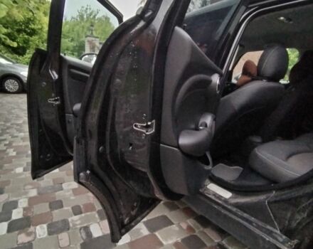 Мини Hatch 2015 в Борисполе на Automoto.ua Черный Мини Hatch, объемом двигателя 1.5 л и пробегом 170 тыс. км за 11000 $, фото 4 на Automoto.ua