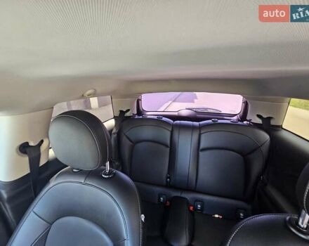 Черный Мини Hatch, объемом двигателя 1.5 л и пробегом 249 тыс. км за 7200 $, фото 19 на Automoto.ua