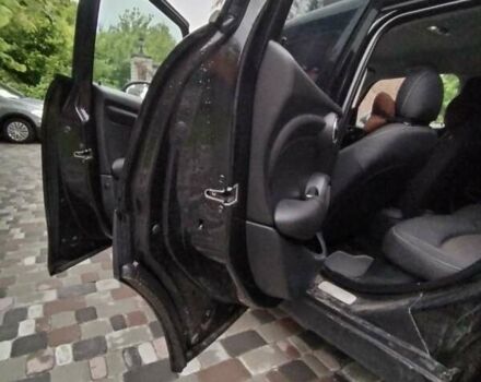 Чорний Міні Hatch, об'ємом двигуна 1.5 л та пробігом 170 тис. км за 11000 $, фото 3 на Automoto.ua