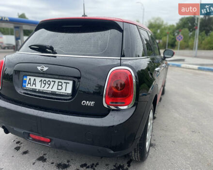 Чорний Міні Hatch, об'ємом двигуна 1.2 л та пробігом 67 тис. км за 10900 $, фото 2 на Automoto.ua