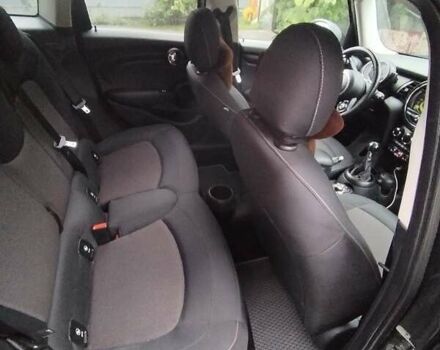 Чорний Міні Hatch, об'ємом двигуна 1.5 л та пробігом 170 тис. км за 11000 $, фото 6 на Automoto.ua