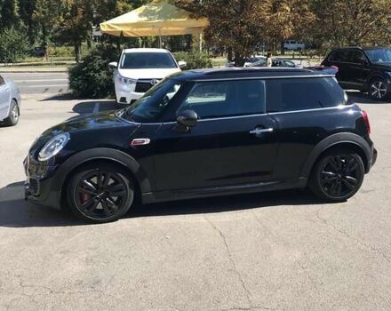 Черный Мини Hatch, объемом двигателя 2 л и пробегом 92 тыс. км за 18700 $, фото 2 на Automoto.ua