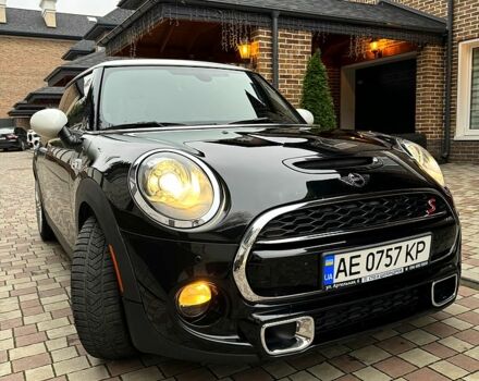 Чорний Міні Hatch, об'ємом двигуна 2 л та пробігом 83 тис. км за 17000 $, фото 1 на Automoto.ua