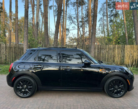 Черный Мини Hatch, объемом двигателя 1.5 л и пробегом 60 тыс. км за 12950 $, фото 19 на Automoto.ua