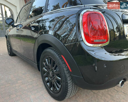 Черный Мини Hatch, объемом двигателя 1.5 л и пробегом 60 тыс. км за 12950 $, фото 23 на Automoto.ua