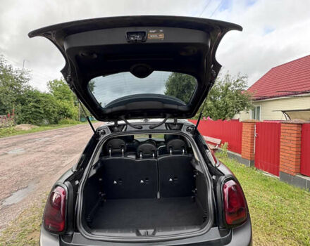 Черный Мини Hatch, объемом двигателя 2 л и пробегом 50 тыс. км за 17800 $, фото 9 на Automoto.ua