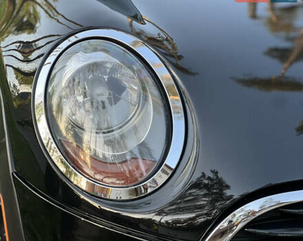 Черный Мини Hatch, объемом двигателя 1.5 л и пробегом 60 тыс. км за 12950 $, фото 4 на Automoto.ua