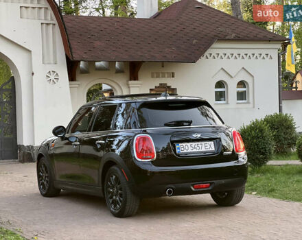 Черный Мини Hatch, объемом двигателя 1.5 л и пробегом 60 тыс. км за 12950 $, фото 13 на Automoto.ua