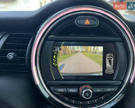 Черный Мини Hatch, объемом двигателя 1.5 л и пробегом 60 тыс. км за 12950 $, фото 66 на Automoto.ua