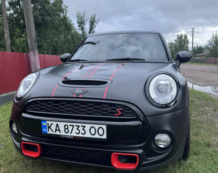 Черный Мини Hatch, объемом двигателя 2 л и пробегом 50 тыс. км за 17800 $, фото 4 на Automoto.ua