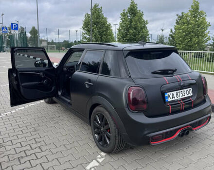 Черный Мини Hatch, объемом двигателя 2 л и пробегом 50 тыс. км за 17800 $, фото 7 на Automoto.ua