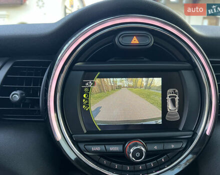 Черный Мини Hatch, объемом двигателя 1.5 л и пробегом 60 тыс. км за 12950 $, фото 65 на Automoto.ua